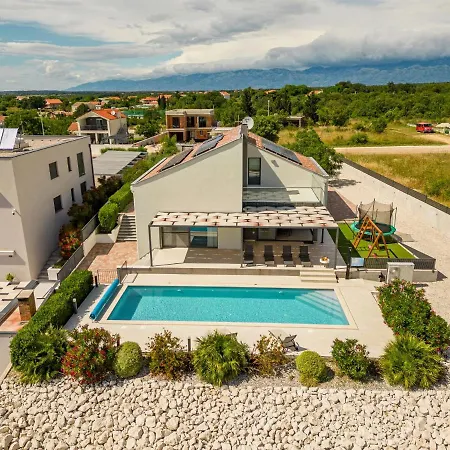 Descansa Villa